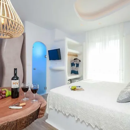 Island Escape Szálloda